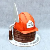 Торт "Каска и мастерок строителя"