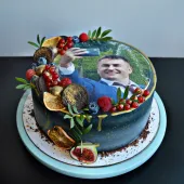 Фото-торт для мужчины с ягодами