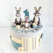 Торт "Семья кроликов"